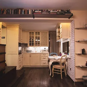 https://vintage-lozenets-apartment.sofiahotelsbg.com